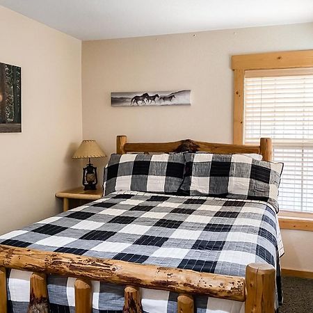 Cinnamon Teal Chalet Redmond Esterno foto