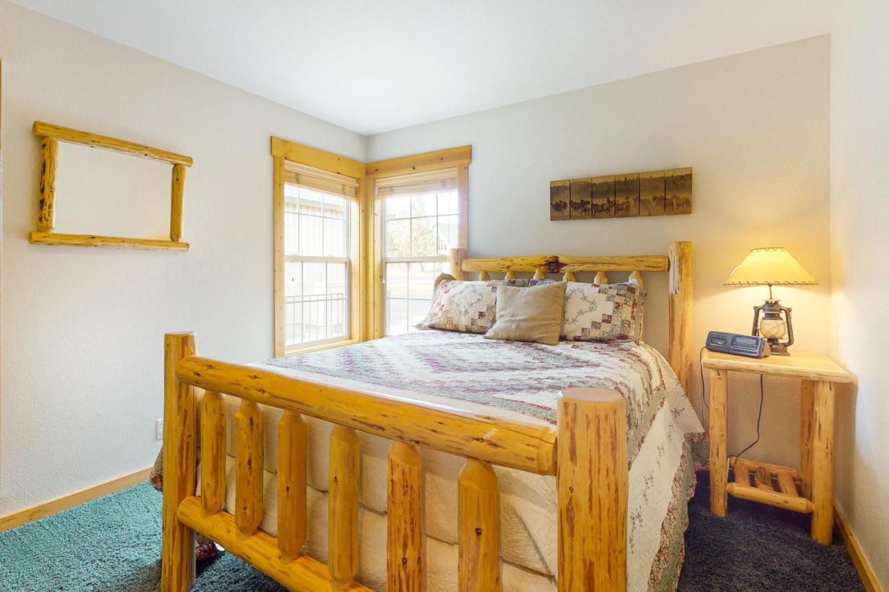 Cinnamon Teal Chalet Redmond Esterno foto