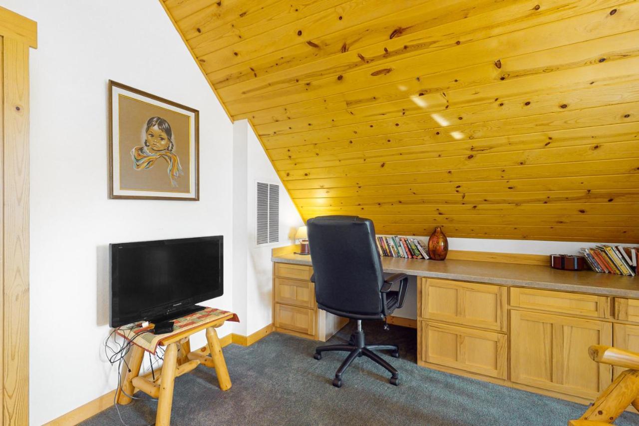 Cinnamon Teal Chalet Redmond Esterno foto