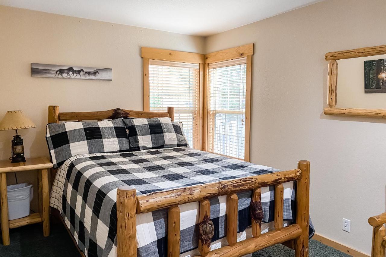 Cinnamon Teal Chalet Redmond Esterno foto